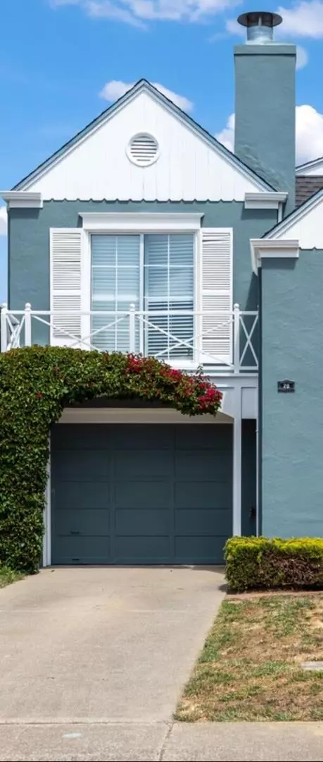Daly City, CA 94015,Address not disclosed