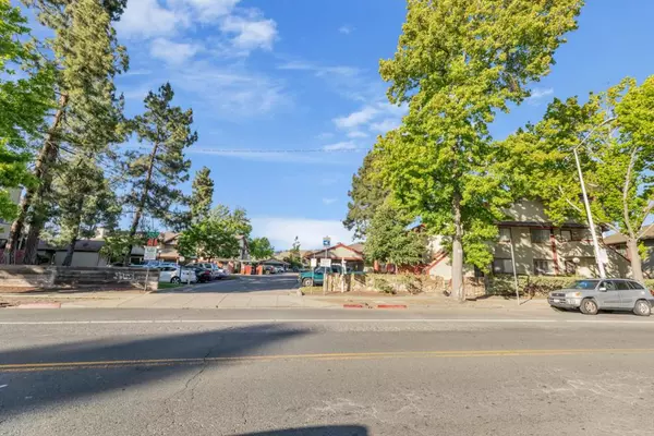 Hayward, CA 94544,1002 Cheryl Ann CIR #46