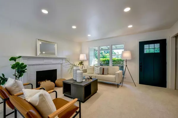 Palo Alto, CA 94303,Address not disclosed