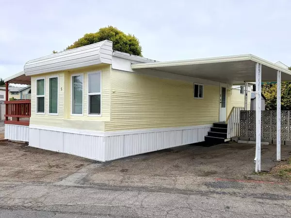 Soquel, CA 95073,4300 Soquel DR