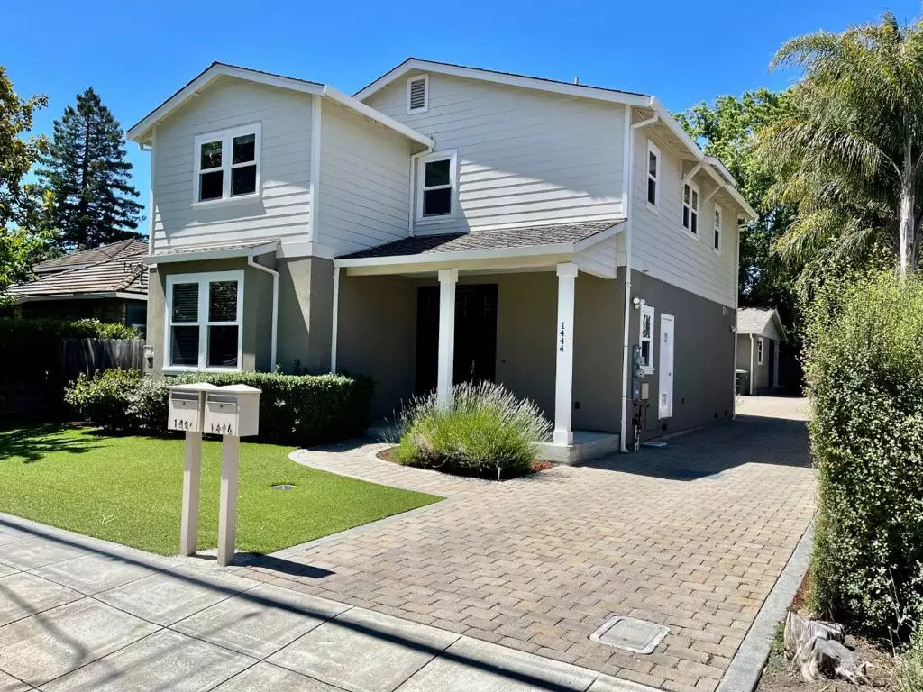 Redwood City, CA 94061,1444 Kentfield AVE