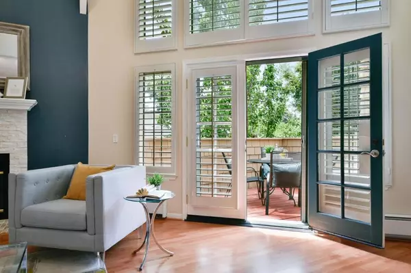 Palo Alto, CA 94306,443 College AVE