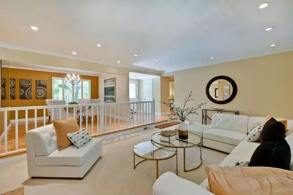 Cupertino, CA 95014,10100 Phar Lap DR