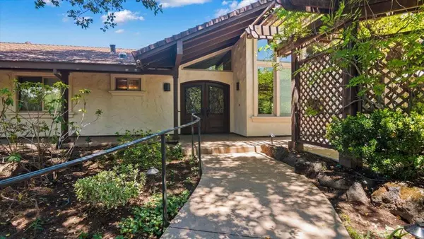 Woodside, CA 94062,340 Laning DR