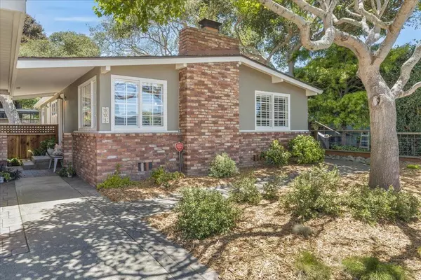 Pacific Grove, CA 93950,901 Ruth CT