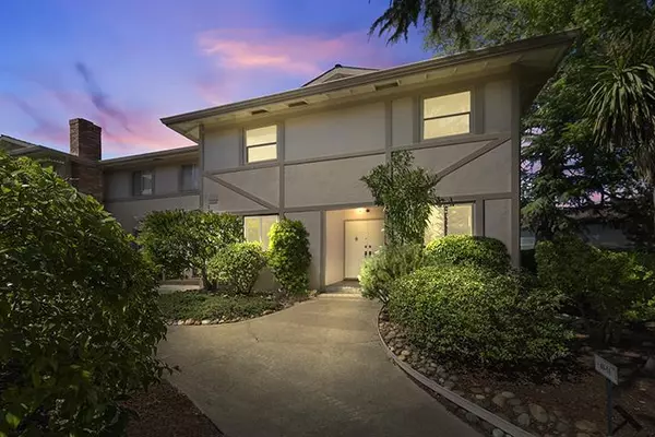 34 Miramonte DR, Moraga, CA 94556