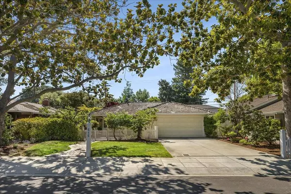 Palo Alto, CA 94303,515 Rhodes DR