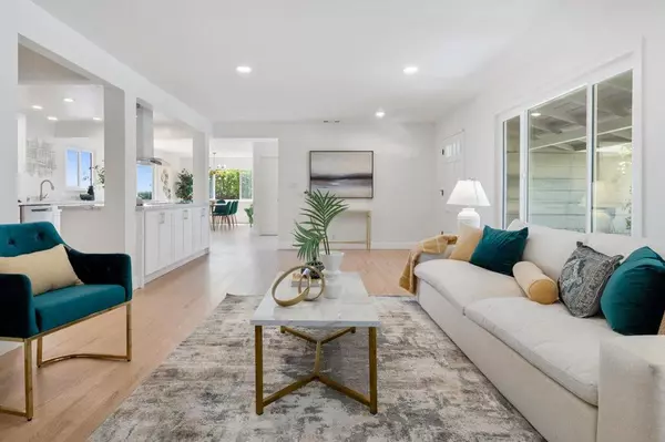 Oakland, CA 94619,569 Crestmont DR