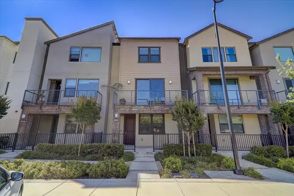 Hayward, CA 94541,221 Burbank ST