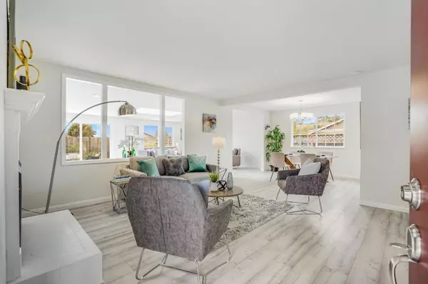 Pacifica, CA 94044,1172 Peralta RD