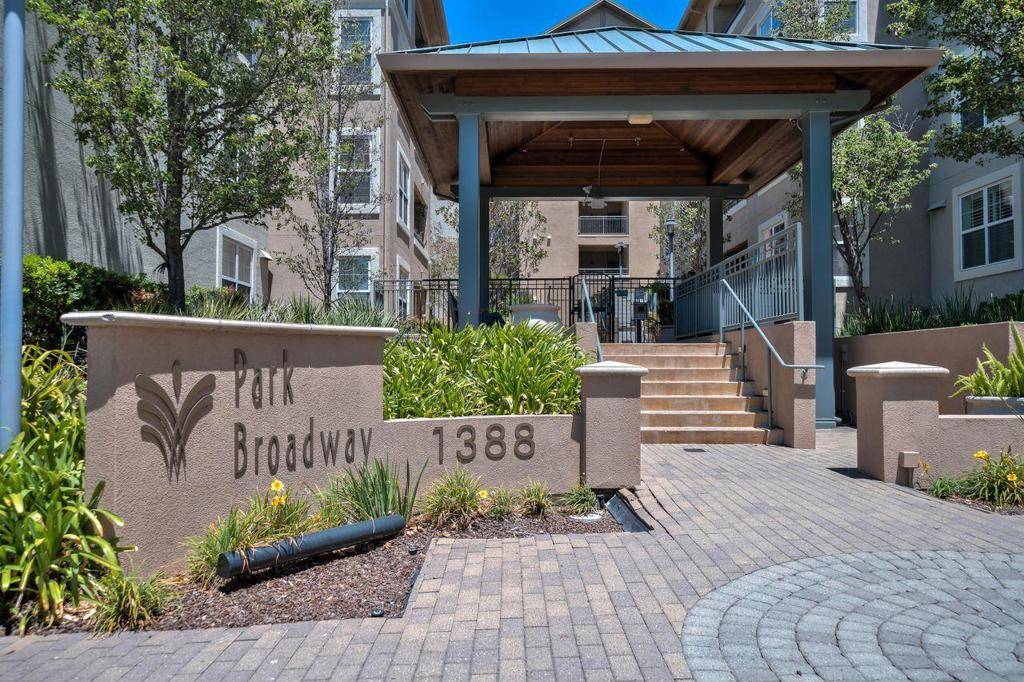 Millbrae, CA 94030,1388 Broadway #402