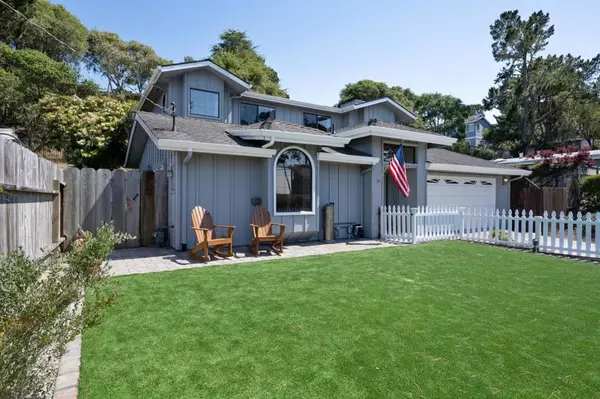 Pacific Grove, CA 93950,987 Syida DR