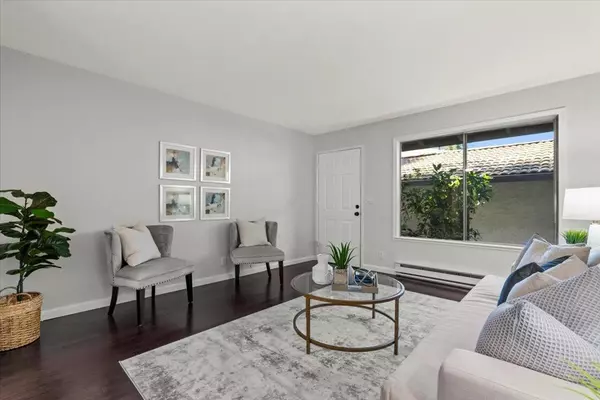 Campbell, CA 95008,540 W Campbell AVE