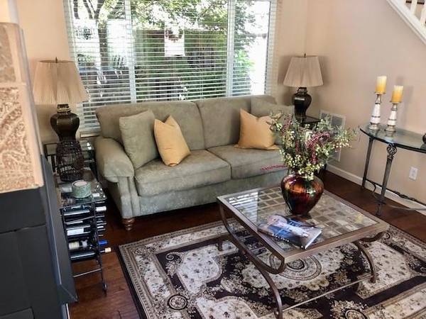 Salinas, CA 93908,25370 Jasmine CT