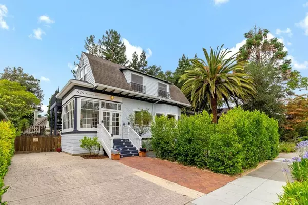 Palo Alto, CA 94301,928 Waverley ST