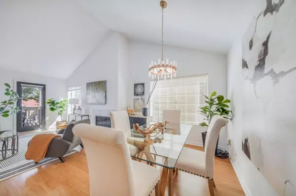 Belmont, CA 94002,935 Old County RD #42