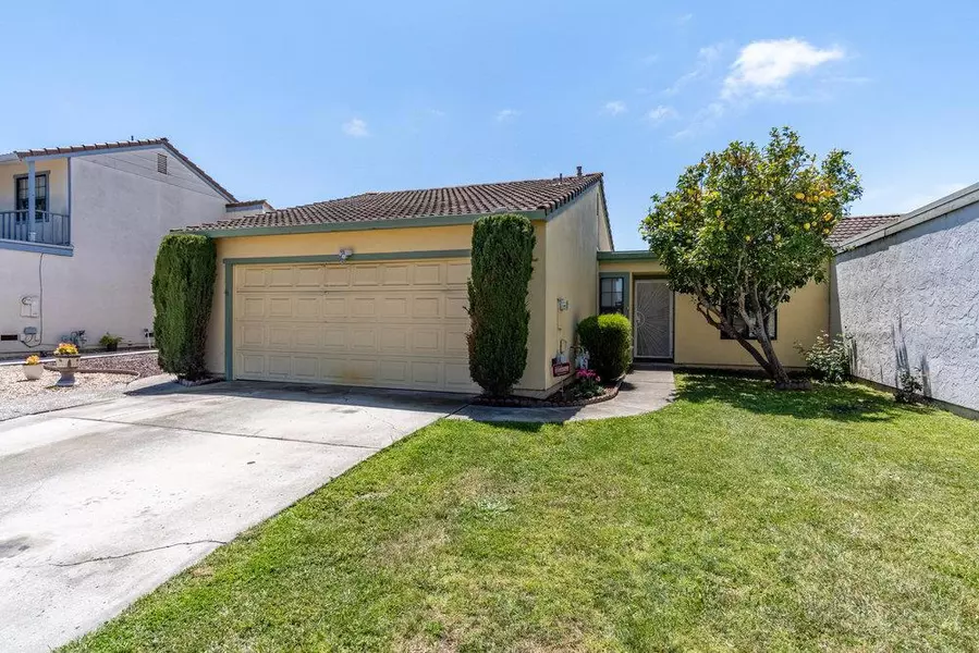 563 Powell ST, Salinas, CA 93907