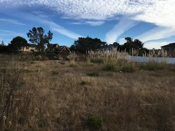 Moss Beach, CA 94038,898 San Ramon
