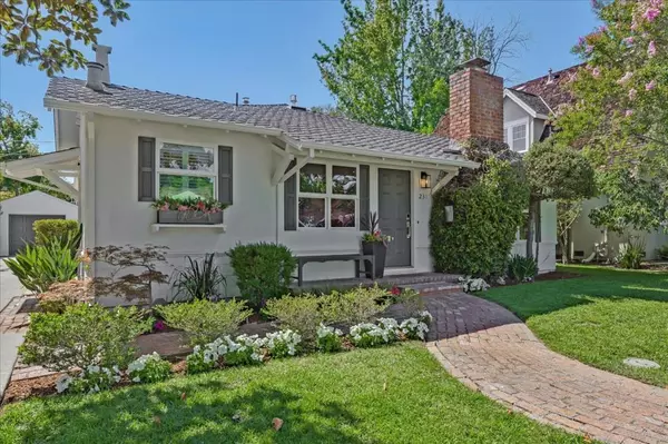 Palo Alto, CA 94303,231 Iris WAY