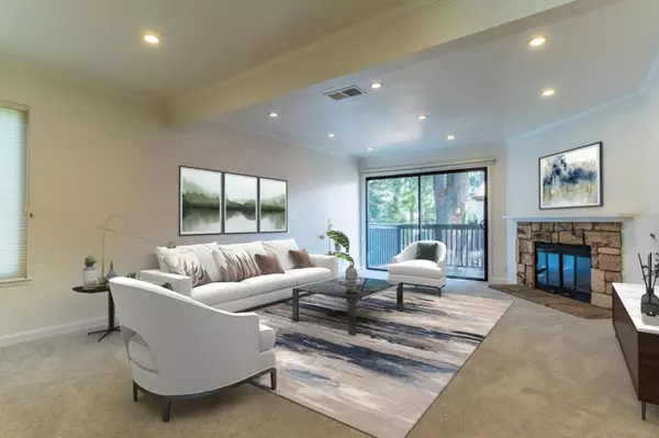 775 Williamsburg WAY #B,  Gilroy,  CA 95020