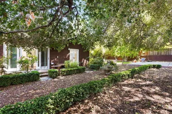 Saratoga, CA 95070,15121 Pepper LN