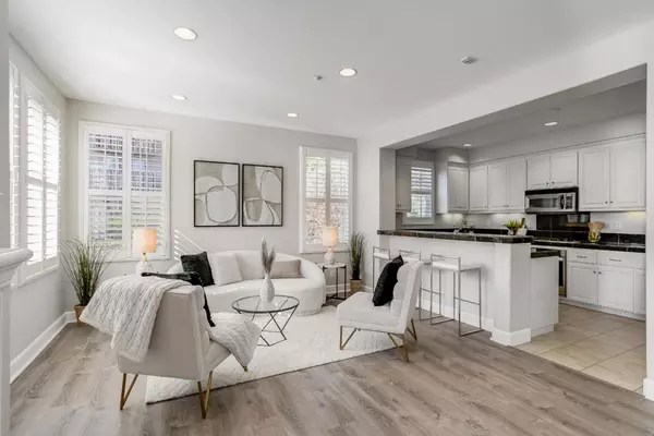 Belmont, CA 94002,200 Live Oak WAY #202