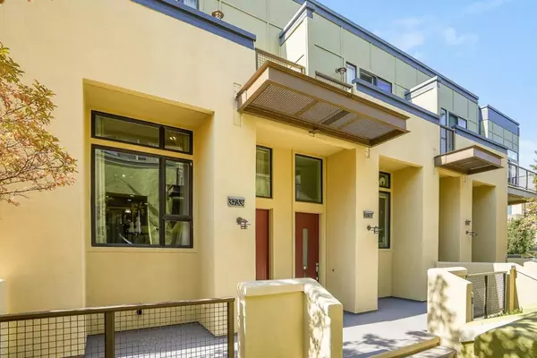 Palo Alto, CA 94303,3733 Egret LN