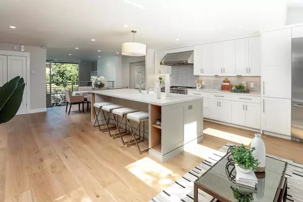 Menlo Park, CA 94025,153 Stone Pine LN