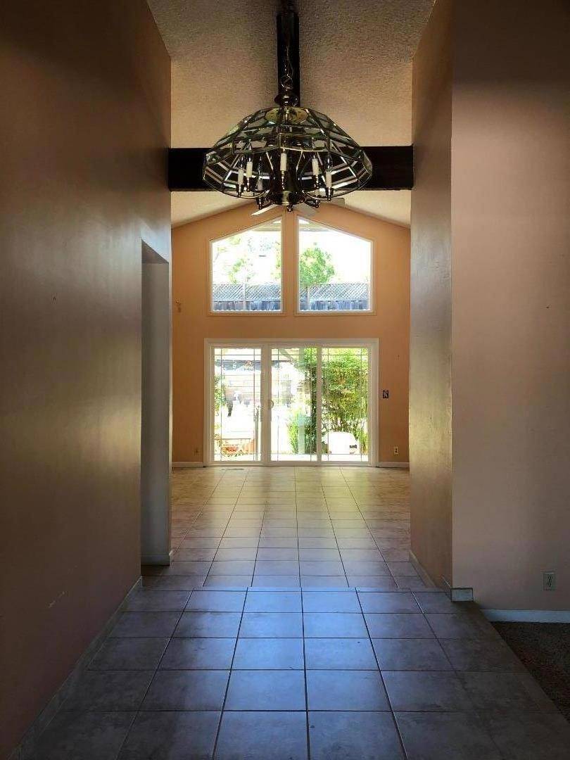 San Jose, CA 95120,7121 Martwood WAY