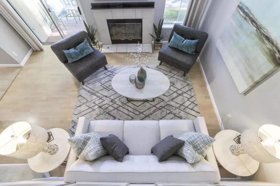341 Whisman Station DR, Mountain View, CA 94043