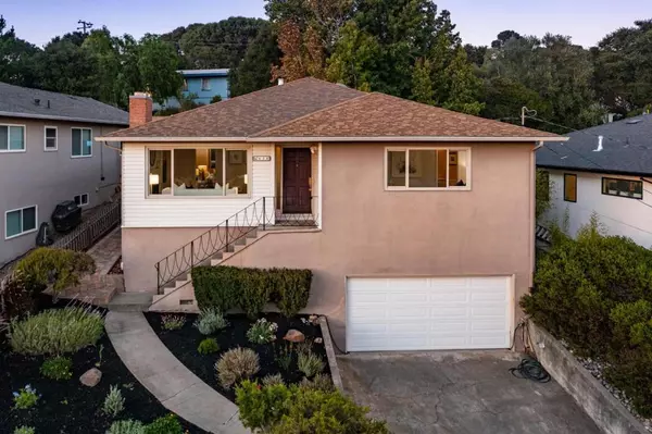 Belmont, CA 94002,2634 Sequoia WAY