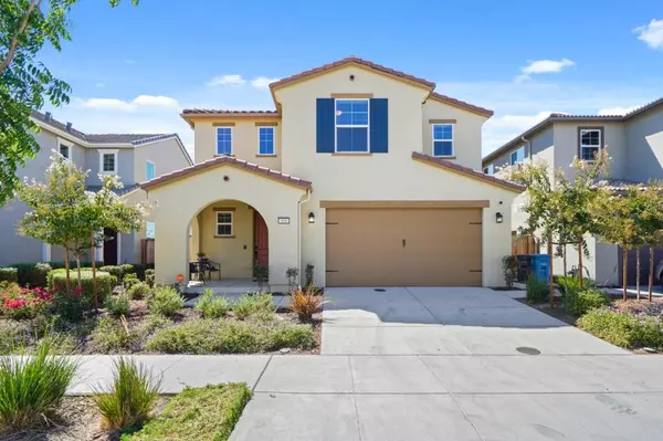 550 Alicante DR, Hollister, CA 95023