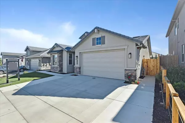 Hollister, CA 95023,1289 Wildrose DR