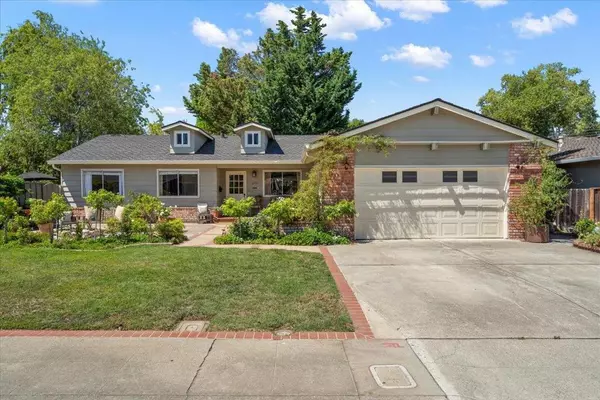 Mountain View, CA 94040,2732 Doverton SQ