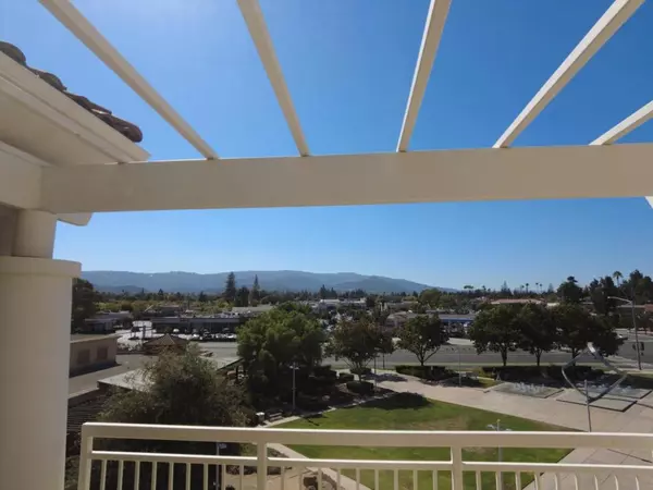 Cupertino, CA 95014,20488 Stevens Creek BLVD #2302