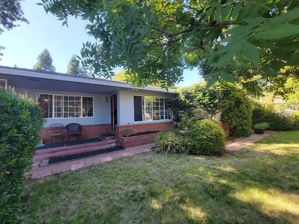 Morgan Hill, CA 95037,120 W Dunne AVE