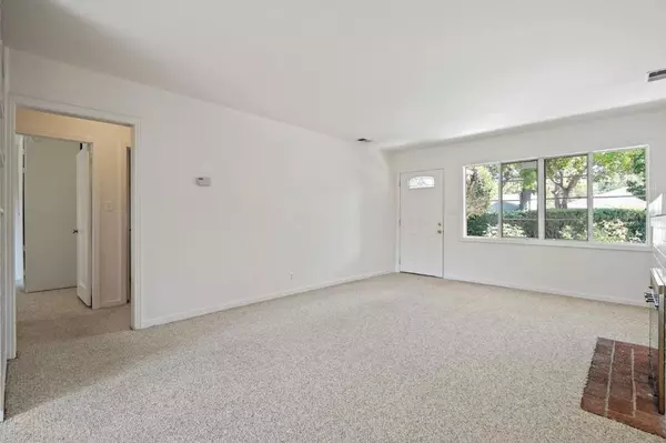 Palo Alto, CA 94306,3404 Bryant ST