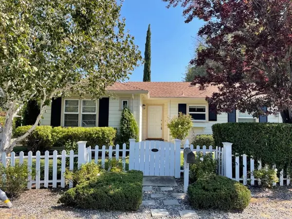 1301 W Selby LN, Redwood City, CA 94061