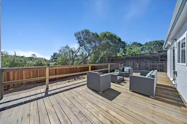 2411 Buena Vista AVE, Belmont, CA 94002