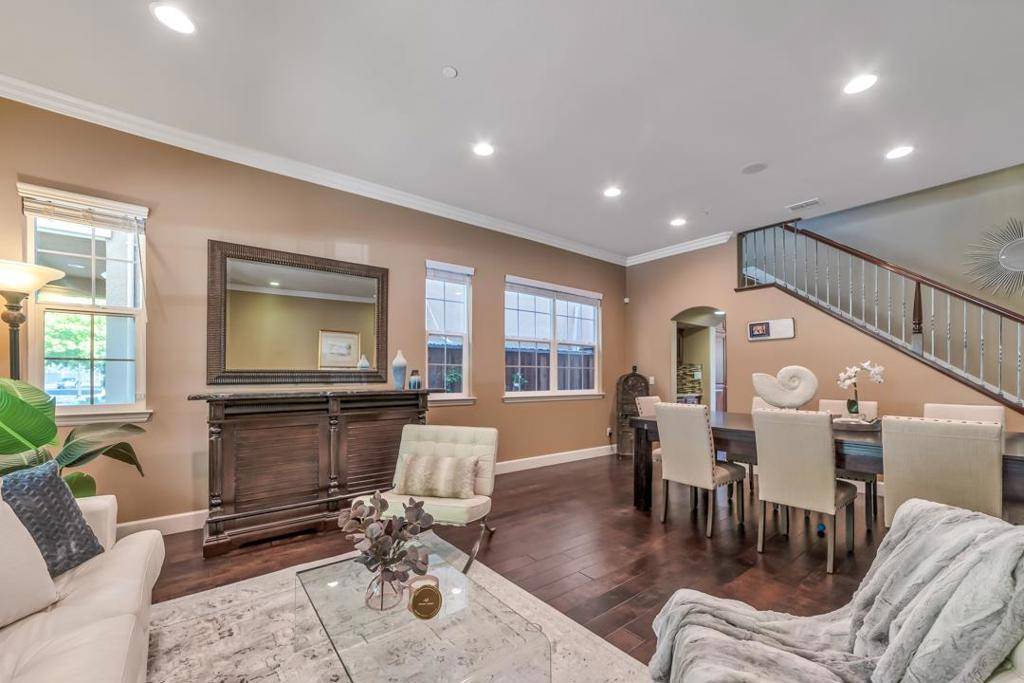 Santa Clara, CA 95050,1957 Worthington CIR