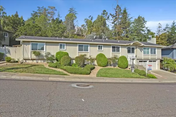 760 Sunset DR, San Carlos, CA 94070