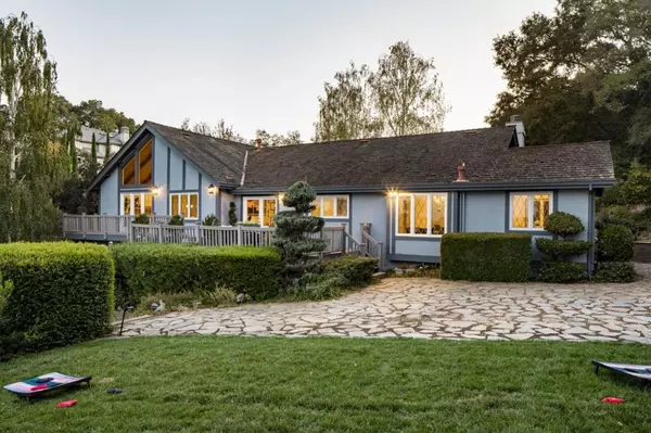 Los Altos Hills, CA 94022,27340 Julietta LN