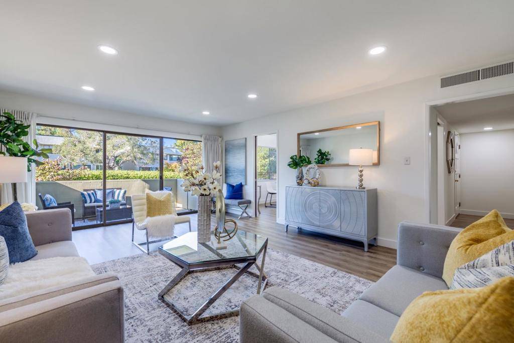2339 Sharon RD, Menlo Park, CA 94025