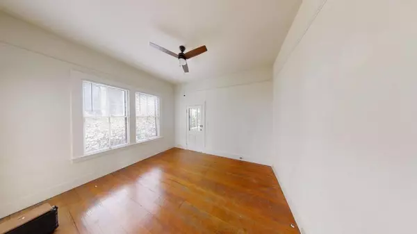 CA 94574,1481 Kearney ST