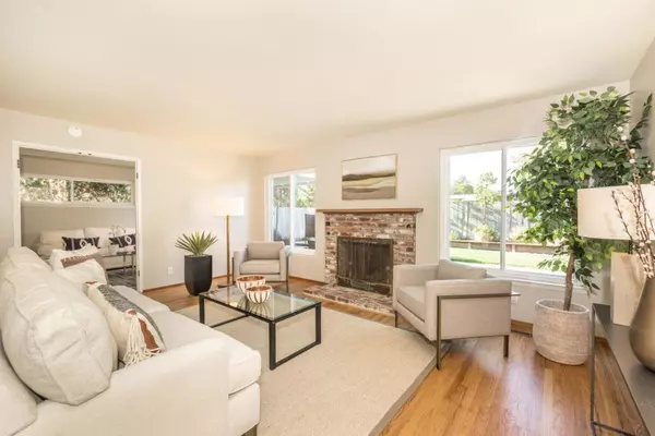 Palo Alto, CA 94303,3150 Louis RD