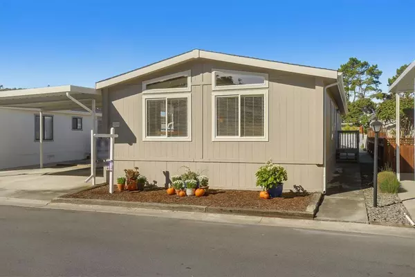 25 Sailfish CT, Half Moon Bay, CA 94019
