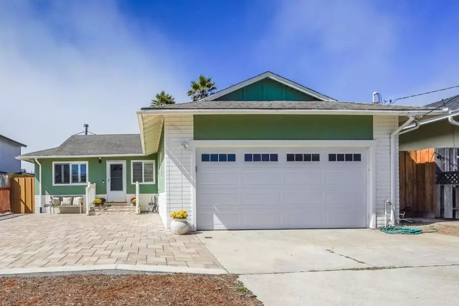 441 Terrace AVE, CA 94038