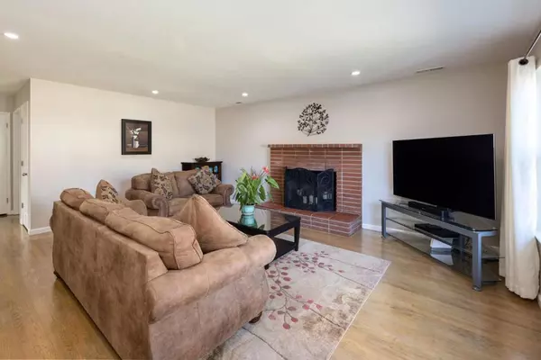 CA 94018,323 Sonora AVE