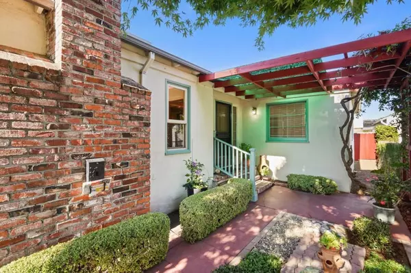 San Mateo, CA 94401,209 S Idaho ST
