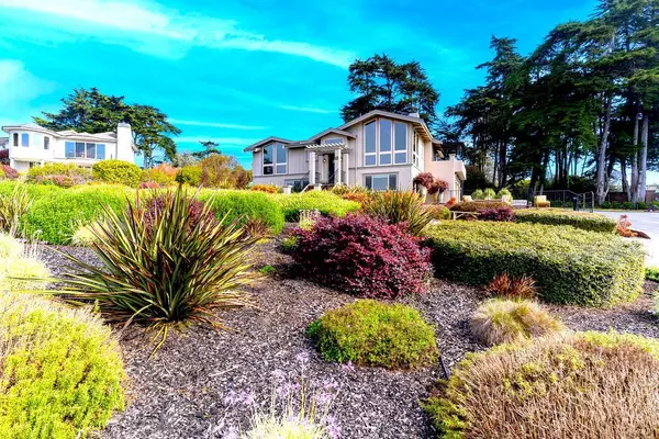 CA 95076,86 Ocean Mist